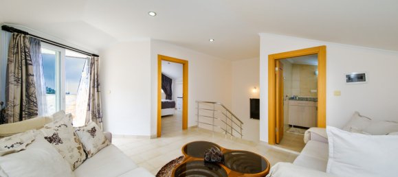 Villa de 3+2 en Bektas, Turkey No. 21311 21