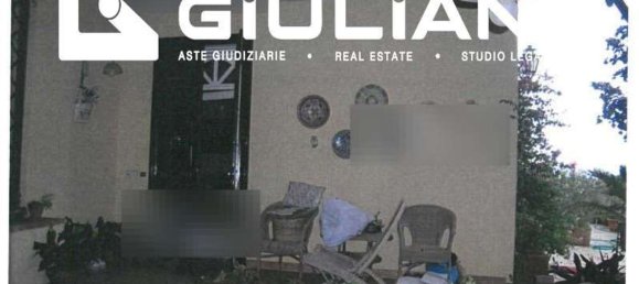 Дом с 5 комнатами в Веллетри, Италия № 44096 5