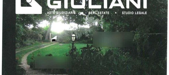 Дом с 5 комнатами в Веллетри, Италия № 44096 4