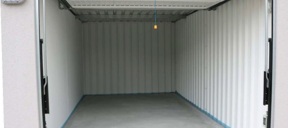  موقف سيارات في Gotha, Germany رقم 328145 9