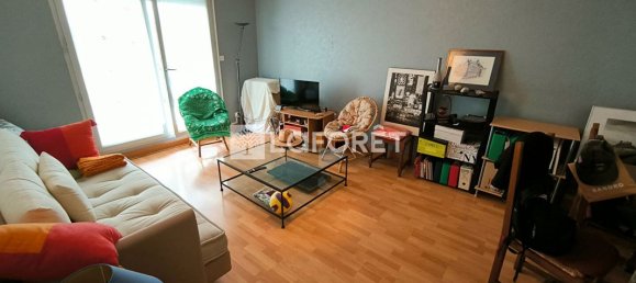 1 bedroom Apartment in Mantes-la-Jolie, France No. 328614 2