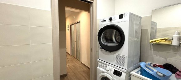 3 rooms Apartment in Avellino, Italy No. 303591 24