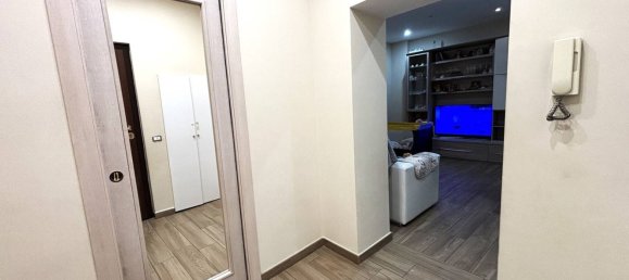 3 rooms Apartment in Avellino, Italy No. 303591 4