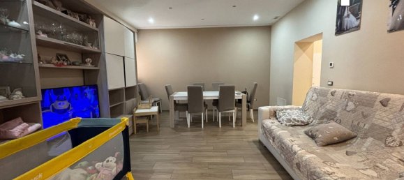 3 rooms Apartment in Avellino, Italy No. 303591 10