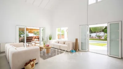 5 bedrooms Villa in Costa De La Calma, Spain No. 170056