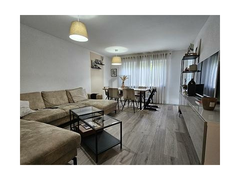 Квартира с 4 комнатами в Ludwigsburg, Германия № 234837