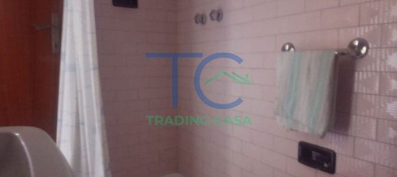 4 bedrooms Villa in Ponte dell'Olio, Italy No. 358381 10