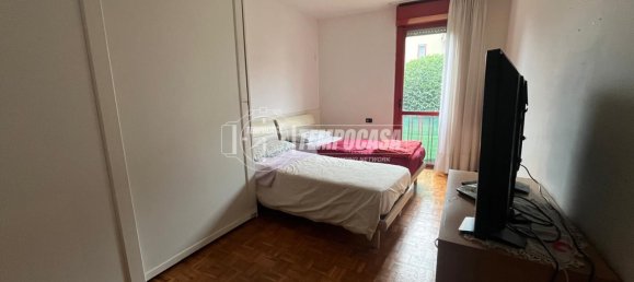 Apartamento de 2 dormitorios en Ponte San Pietro, Italy No. 225344 19