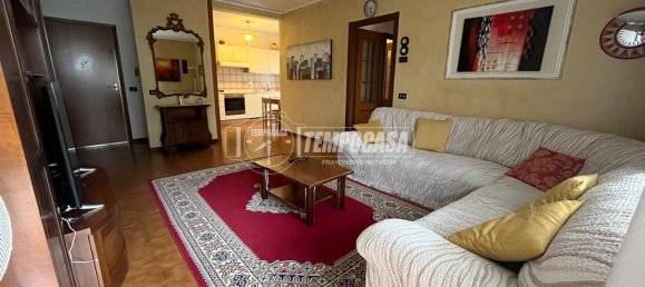 Apartamento de 2 dormitorios en Ponte San Pietro, Italy No. 225344 5