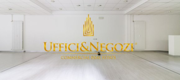 Bureau à Milan, Italy 180m² No. 358999 34