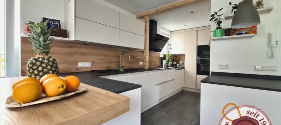 6 rooms House in Zollernalbkreis, Germany No. 84672 28