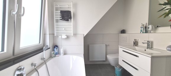 6 rooms House in Zollernalbkreis, Germany No. 84672 24