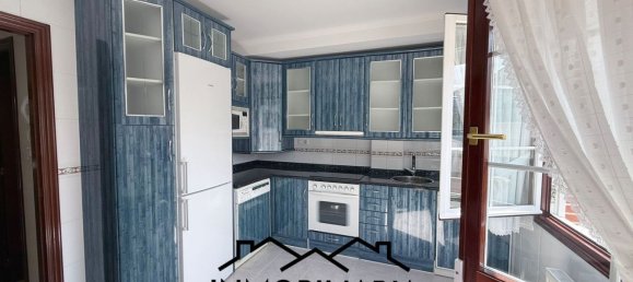 5 bedrooms House in Laredo, Spain No. 155046 9