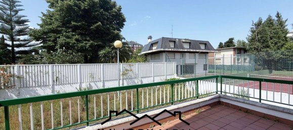 5 bedrooms House in Laredo, Spain No. 155046 11