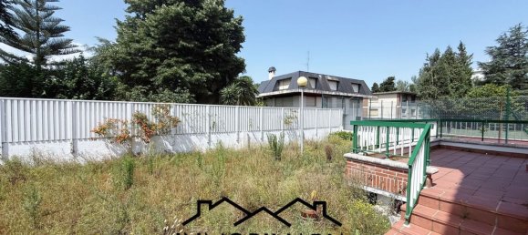 5 bedrooms House in Laredo, Spain No. 155046 14