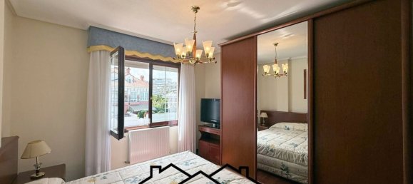 5 bedrooms House in Laredo, Spain No. 155046 19