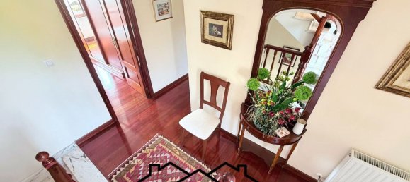 5 bedrooms House in Laredo, Spain No. 155046 40