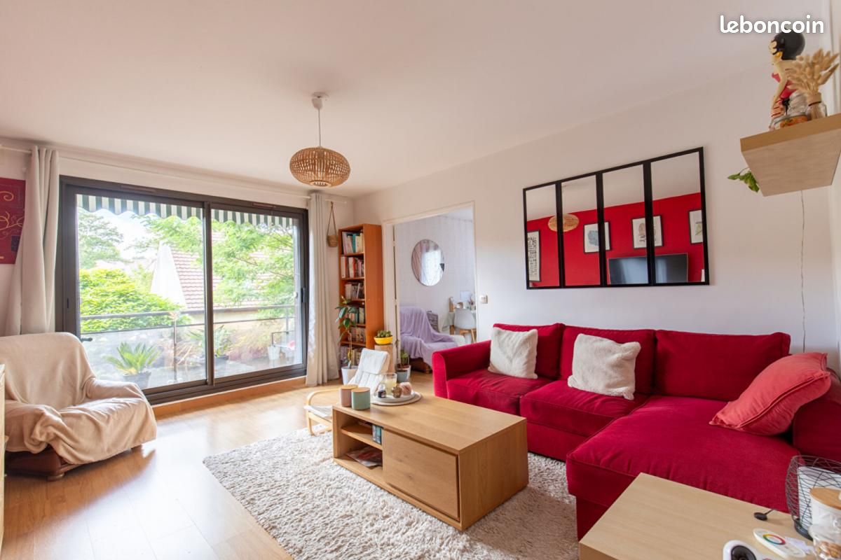 3 غرف نوم شقة في Verneuil-sur-Seine, France رقم 332353