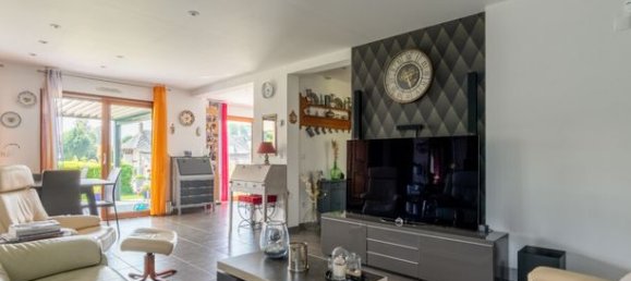 4 bedrooms House in Seine-Maritime, France No. 312749 9