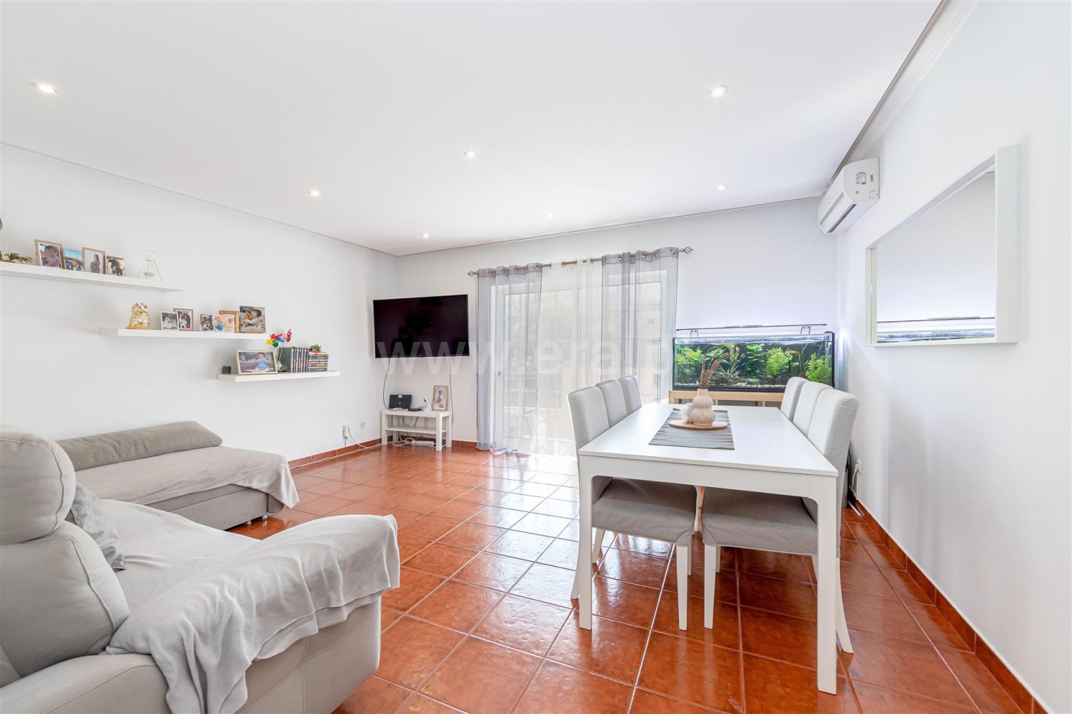 3 bedrooms Apartment in Quelfes, Portugal No. 289435