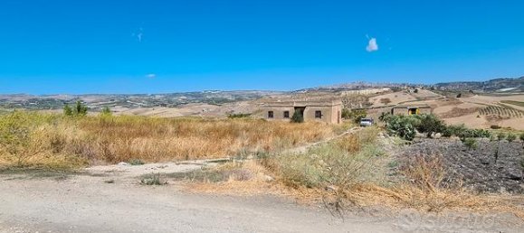  قطعة أرض في Naro, Italy 120513متر مربع رقم 281283 2