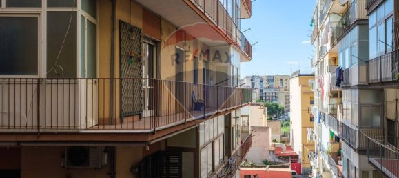 2 chambres Appartement à Catania, Italy No. 106058 6