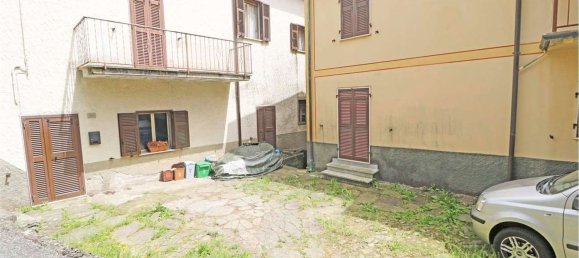 6 rooms House in Mulazzo, Italy No. 84305 19
