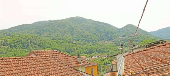 6 rooms House in Mulazzo, Italy No. 84305 21