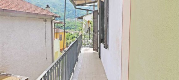 6 rooms House in Mulazzo, Italy No. 84305 12