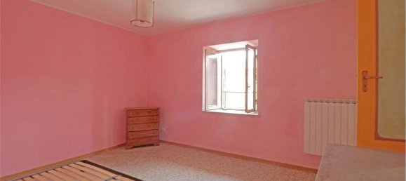 6 rooms House in Mulazzo, Italy No. 84305 9