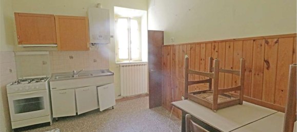 6 rooms House in Mulazzo, Italy No. 84305 3