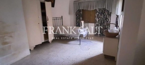 6 bedrooms Townhouse in Sannat, Malta No. 963 3