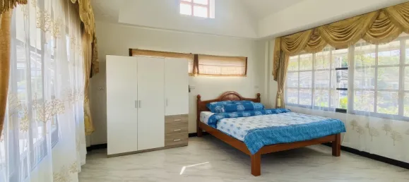 Casa de 5 dormitorios en Pattaya, Thailand No. 71753 2