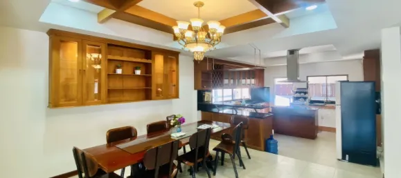 Casa de 5 dormitorios en Pattaya, Thailand No. 71753 18