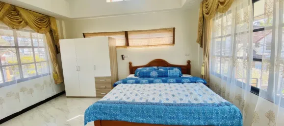 Casa de 5 dormitorios en Pattaya, Thailand No. 71753 3