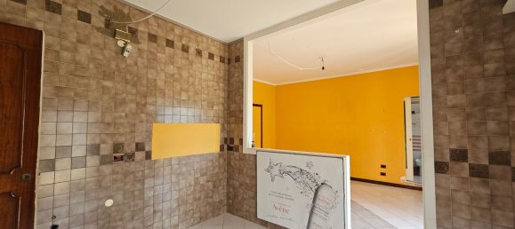 5 bedrooms Apartment in Naples, Italy No. 364676 3