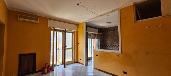5 bedrooms Apartment in Naples, Italy No. 364676 7