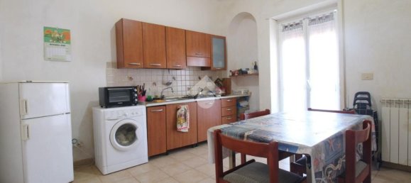 2 bedrooms Apartment in Pomezia, Italy No. 341799 2