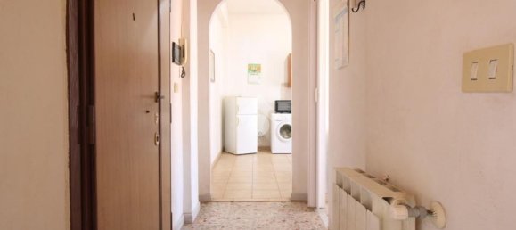 2 bedrooms Apartment in Pomezia, Italy No. 341799 7