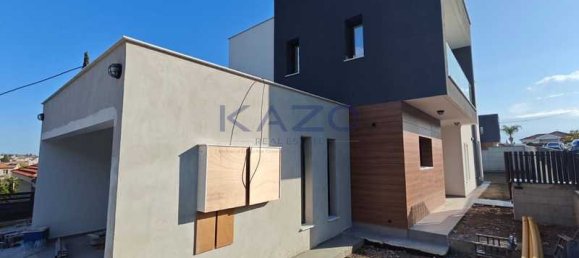 3 bedrooms Villa in Pyrgos, Cyprus No. 15997 13