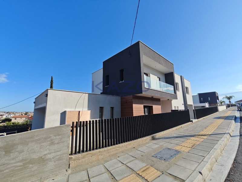 3 bedrooms Villa in Pyrgos, Cyprus No. 15997