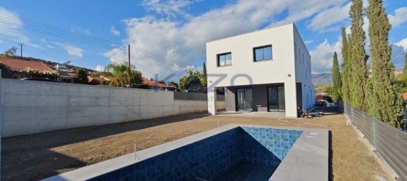 3 bedrooms Villa in Pyrgos, Cyprus No. 15997 16