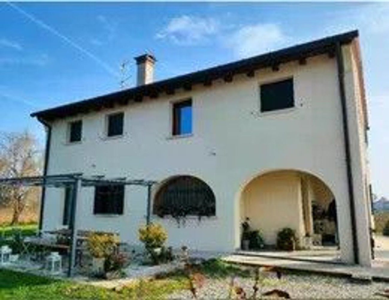 4 rooms Apartment in Meolo, Italy No. 216154