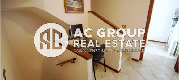 6-Zimmer Haus in Solaro, Italy, Nr. 24393 7