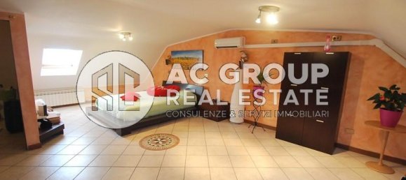 6-Zimmer Haus in Solaro, Italy, Nr. 24393 4