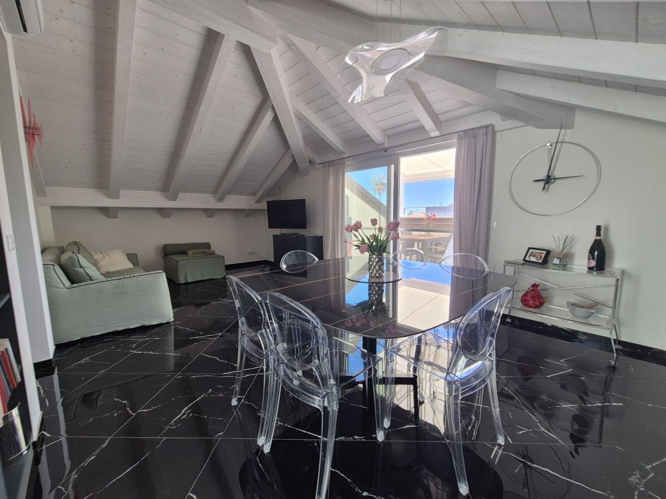 3غرفة بانتهاوس في Sanremo, Italy رقم 267904