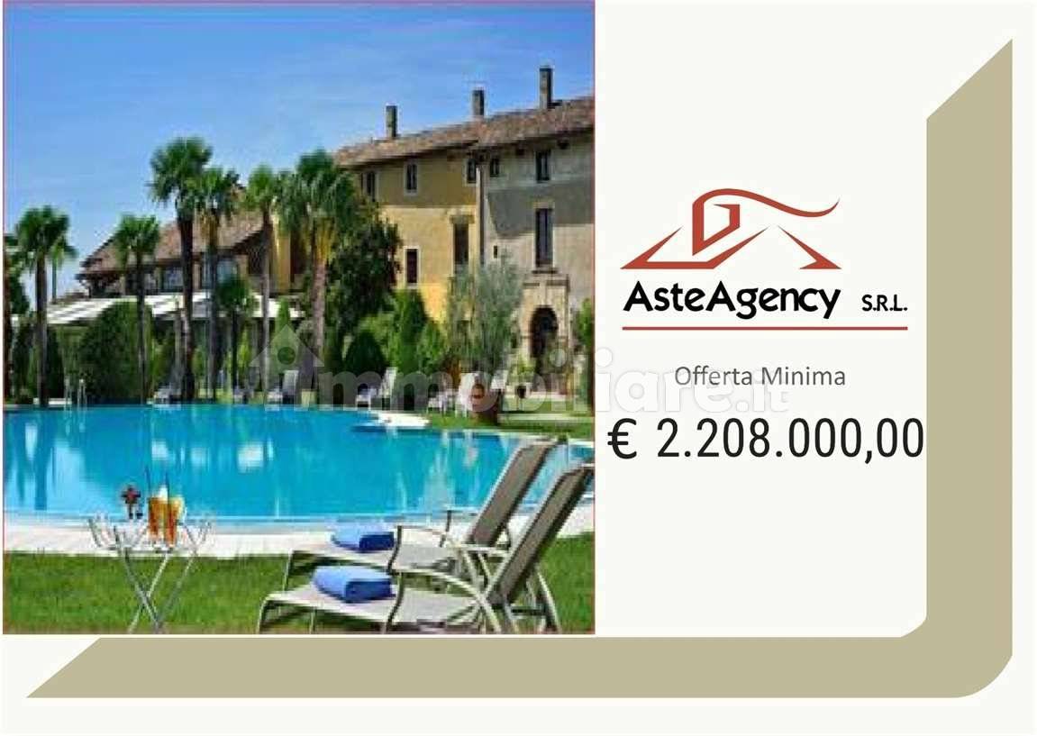 5 rooms Hotel in San Pietro in Cariano, Italy No. 374586