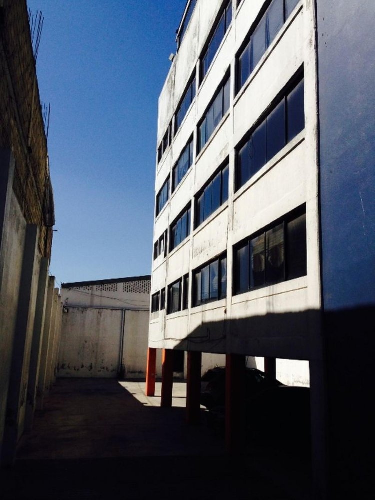 592m² Building in San Buenaventura, Mexico No. 199963