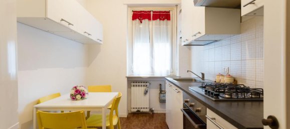 2 rooms Apartment in Sesto San Giovanni, Italy No. 305664 11