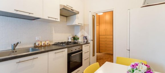 2 rooms Apartment in Sesto San Giovanni, Italy No. 305664 3